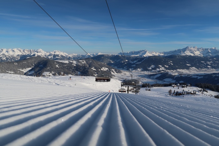 Hinab am Space Jet 3 im Snow Space Salzburg in Flachau