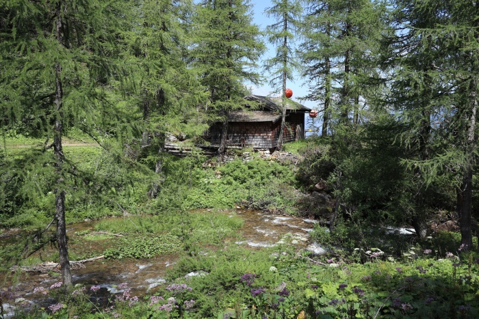 Bergstation der Materialseilbahn